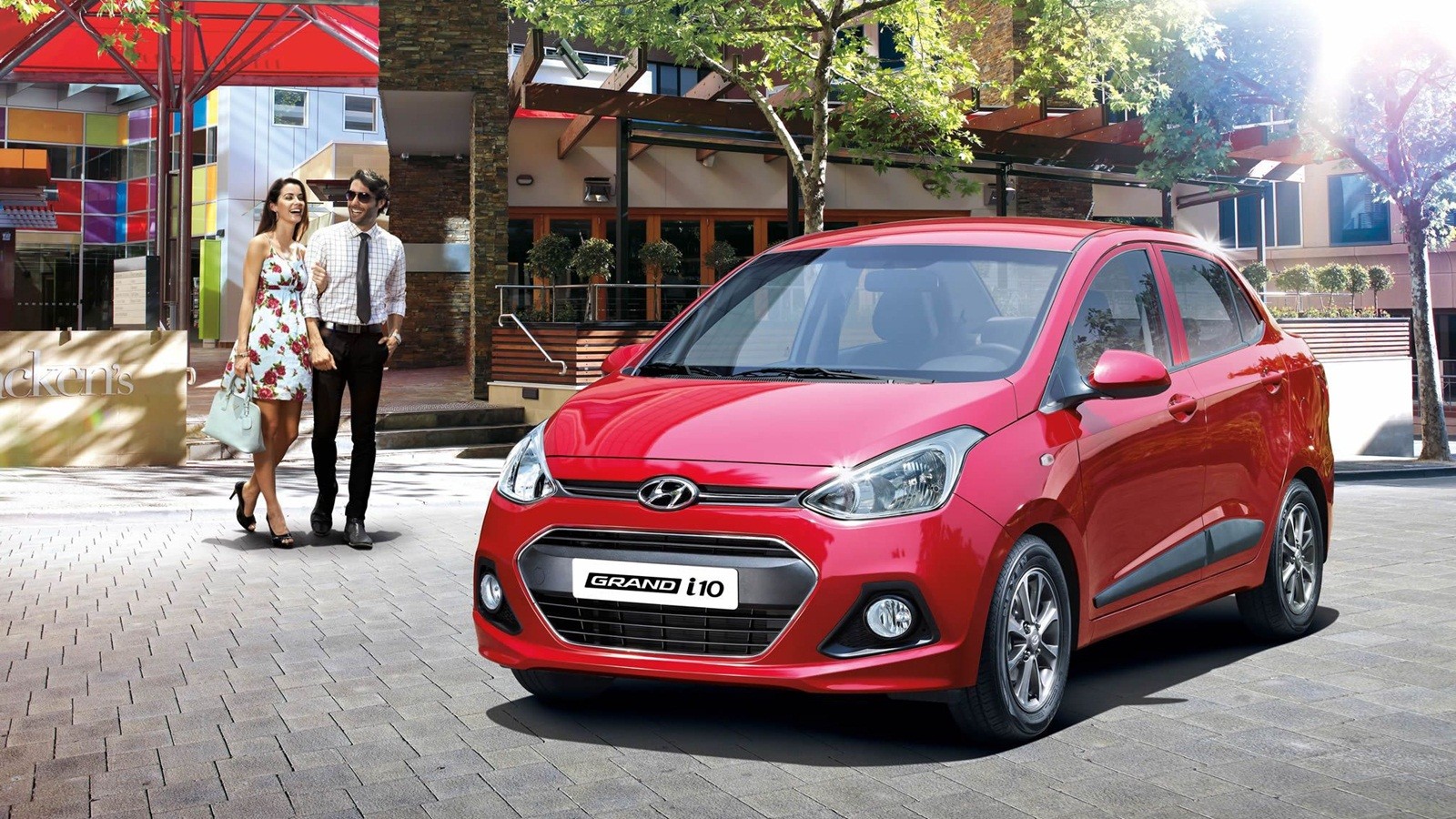 co-nen-mua-xe-hyundai-grand-i10-sedan-2017-khong-1-bvomdekr2k